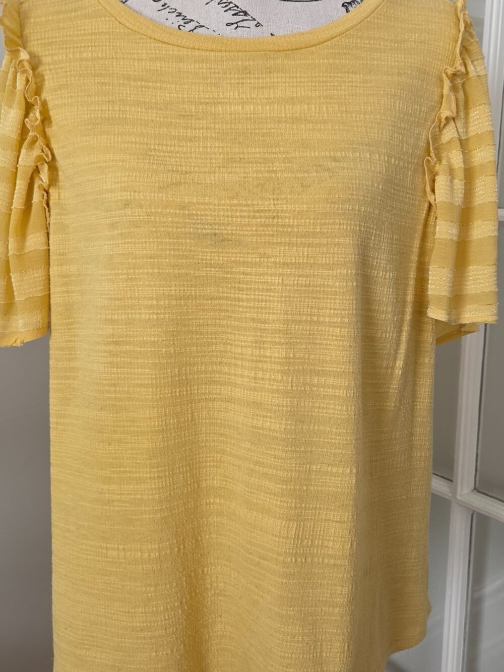 89th + Madison L Yellow Ruffle Flutter Sleeve Textured Top